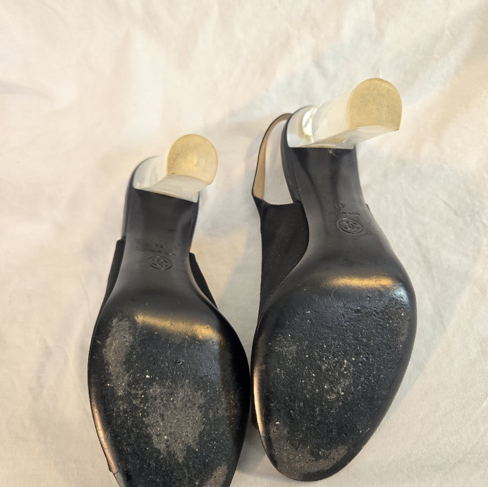 Chanel Women's Size 41 Black 2015 Runway Black Satin Lucite Heel Peep Toe Pumps - Picture 12 of 12